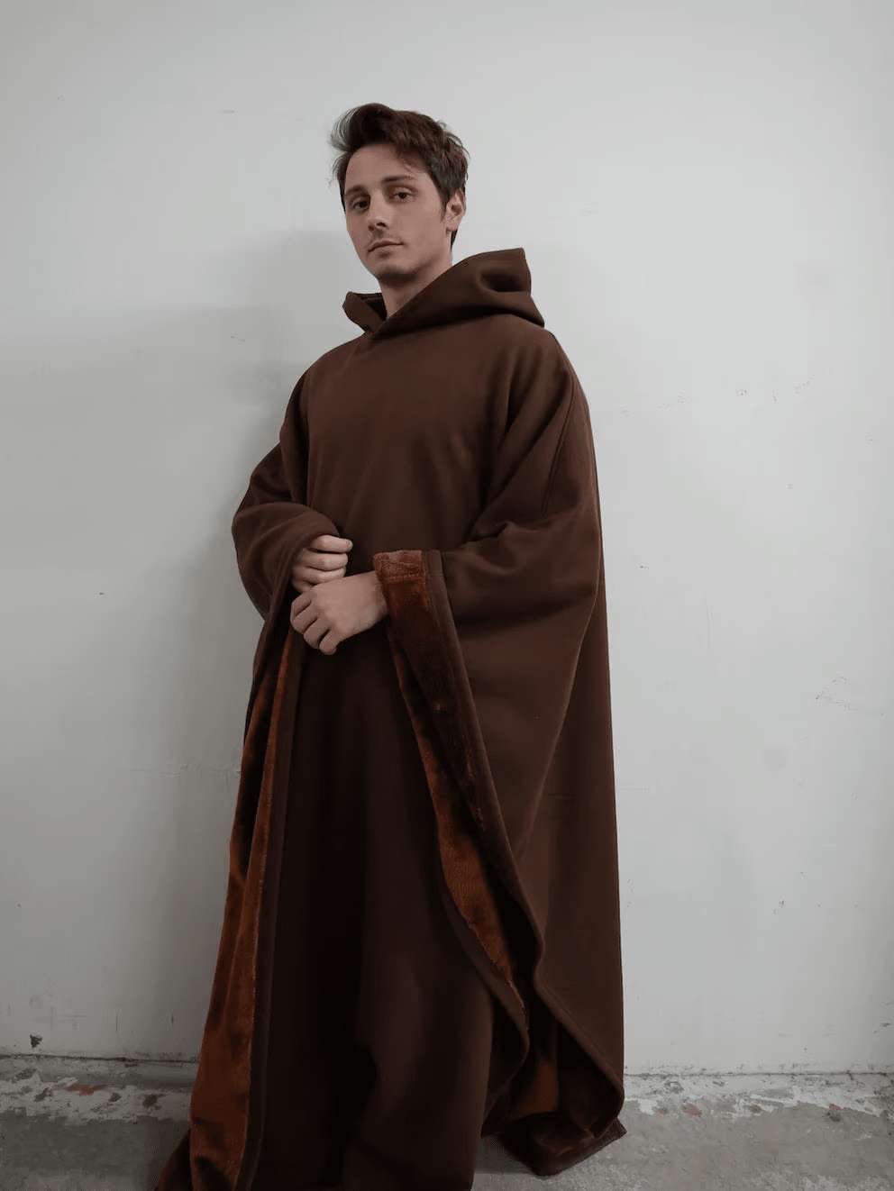Anti-stress women's oversize hoodie, plush, warm, ultimate comfort.