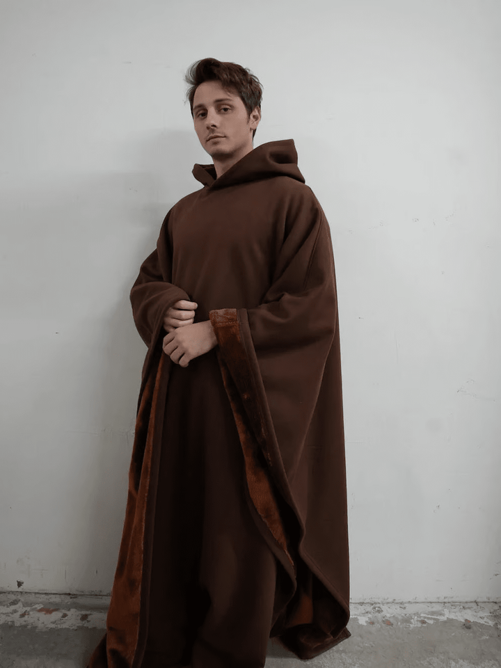 Anti-stress women's oversize hoodie, plush, warm, ultimate comfort.
