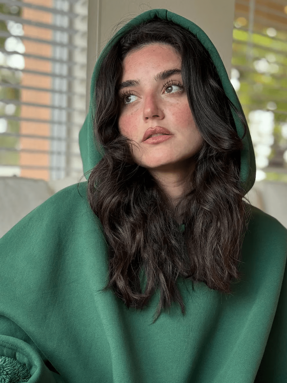 Women's oversized calming hoodie, ultimate comfort for chic loungewear.