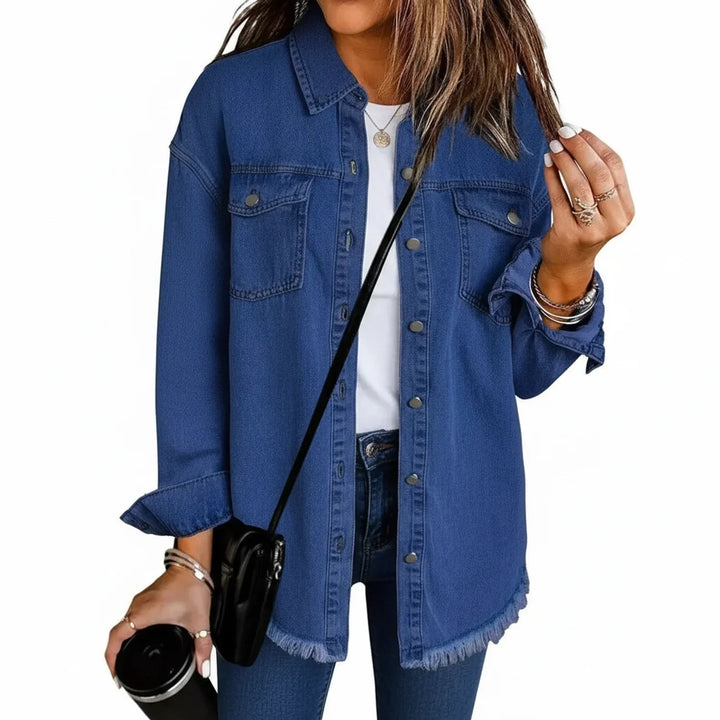 Casual women's oversized fringe hem shirt jacket. Ideal layering piece for a relaxed, fashionable look.