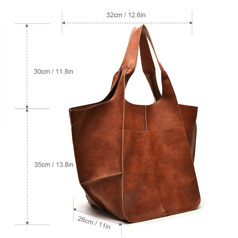 Large women's travel bag, great for packing all your weekend essentials.