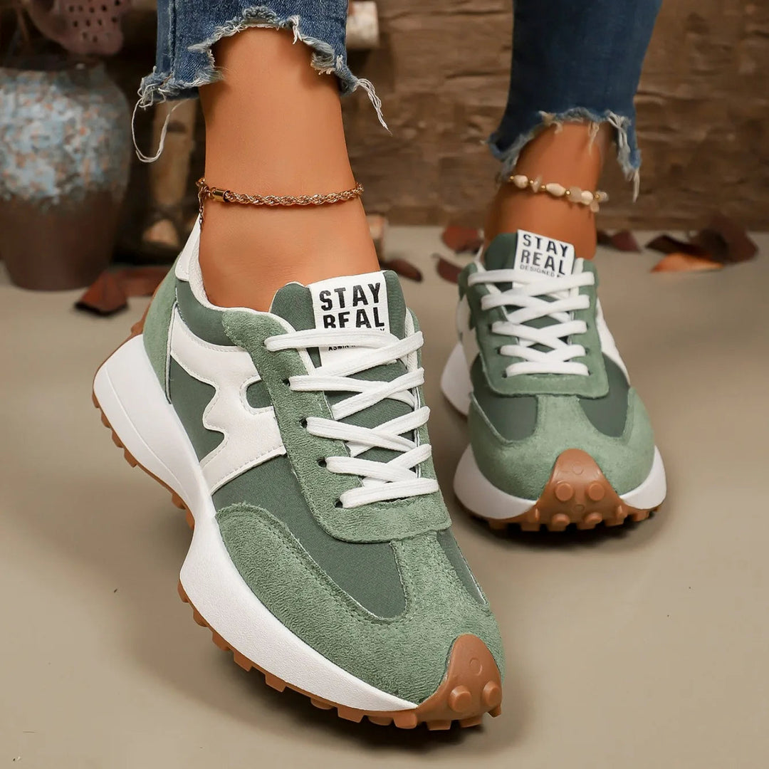 Stylish women's platform lace-up athletic sneakers, perfect for walking & casual comfort.
