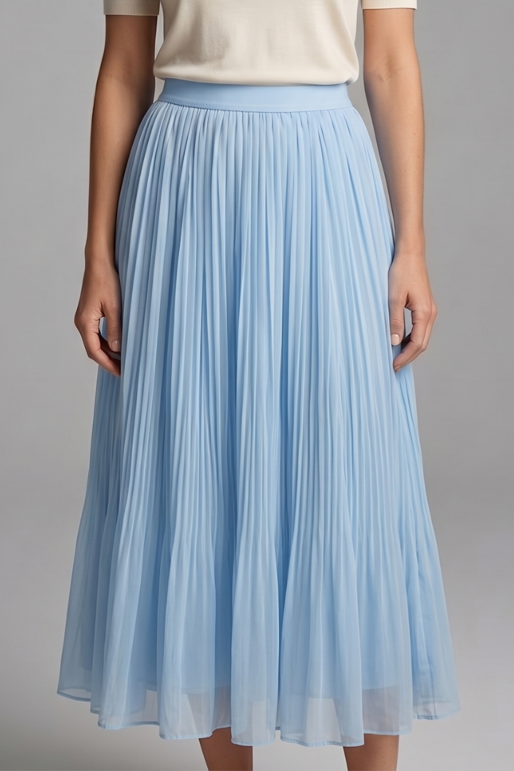 Women's casual maxi skirt, beautifully pleated with an elastic waist for a relaxed, flowy look.