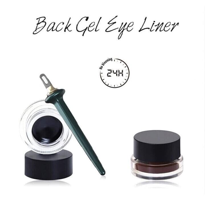 Easy-to-use women's eyeliner kit: precise tool & waterproof, smudge-proof gel. Perfect for defined, beautiful eyes.