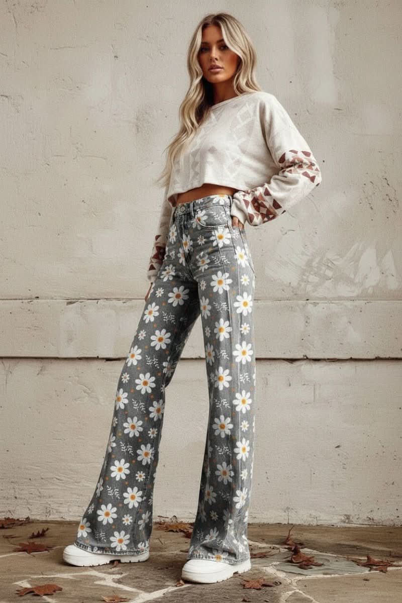 Women's relaxed fit breathable jeans, perfect for comfortable everyday wear & summer style.