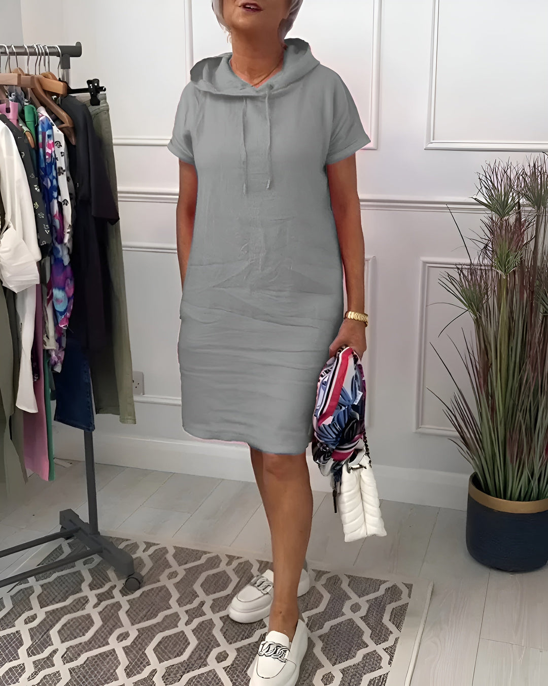 Everyday women's midi dress, relaxed fit hoodie, perfect for casual spring and summer fashion.