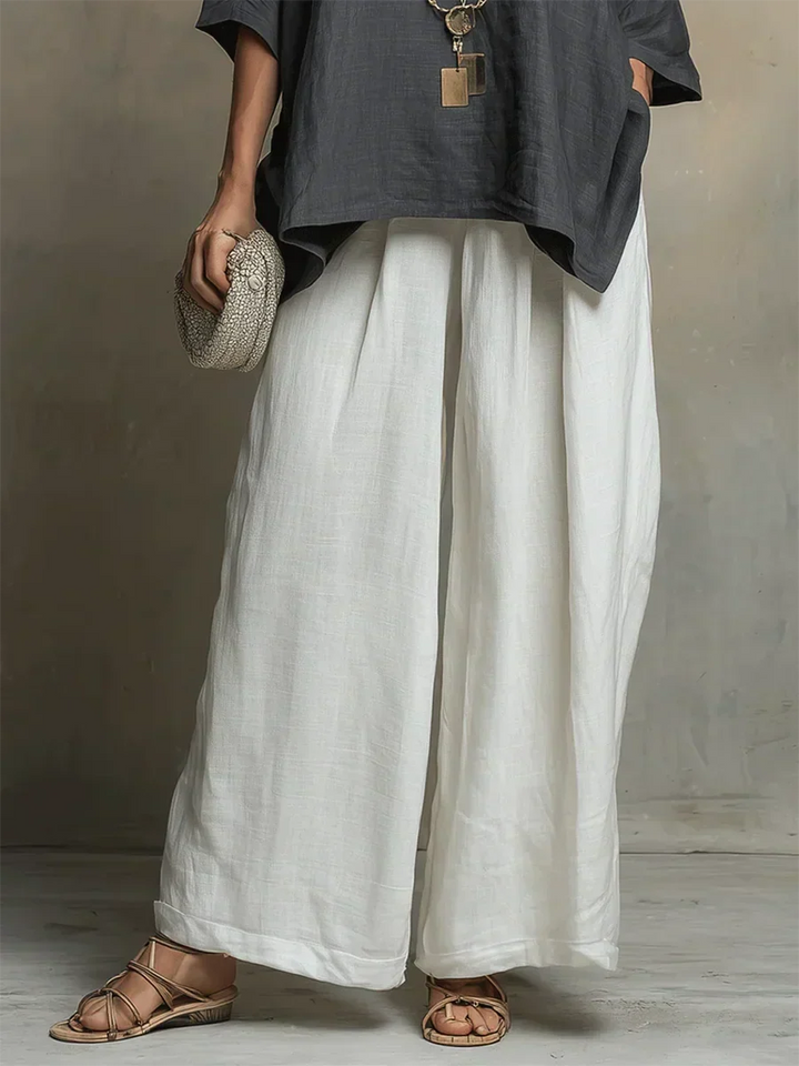 Womens relaxed fit two piece outfit. Matching shirt & wide leg pants set, perfect for summer & spring fashion.