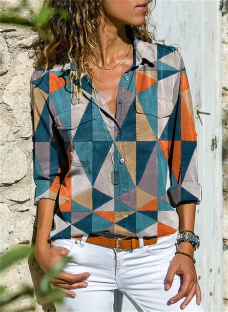 Effortlessly elegant women's relaxed fit blouse, perfect for stylish summer outfits.
