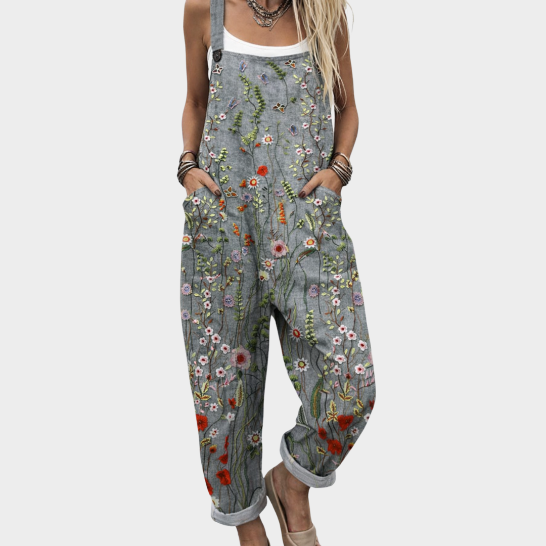Women's relaxed fit wildflower print dungaree jumpsuit with pockets, perfect for summer casual & vacation styles.