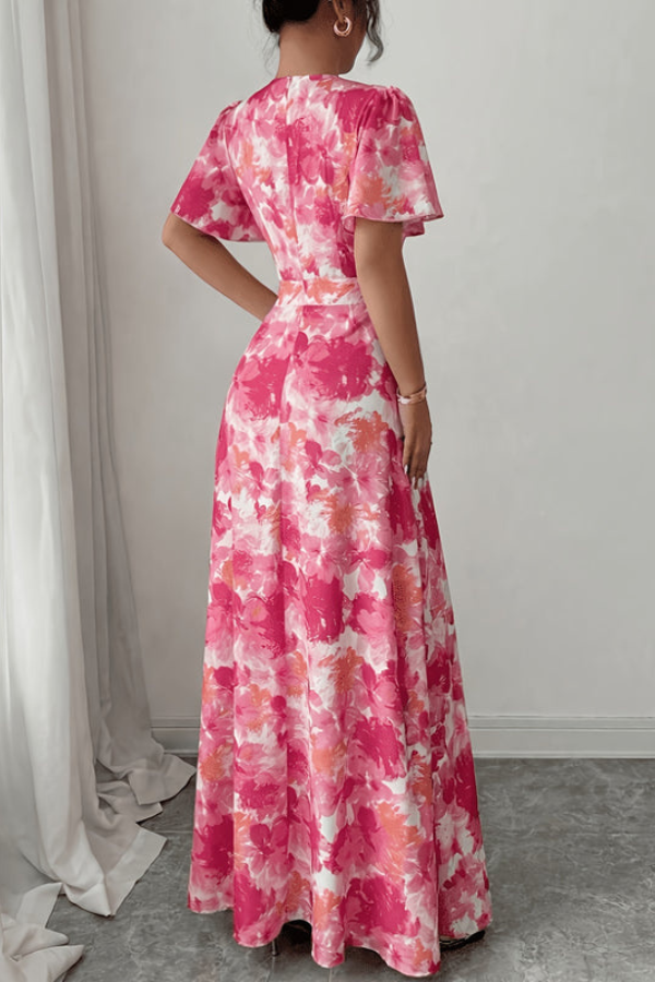 Women's elegant midi dress, retro floral design with stylish pleats & ruffled detail, versatile chic.