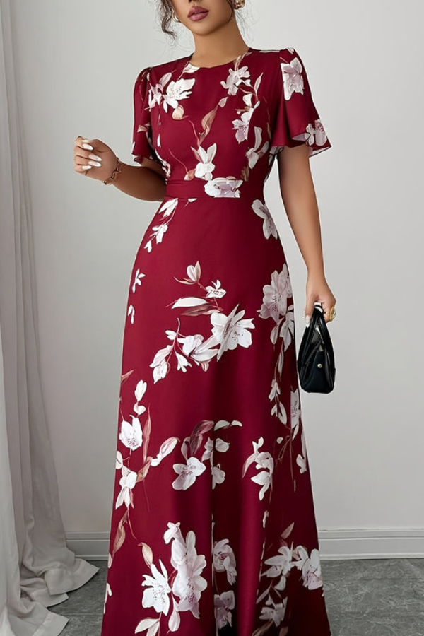 Women's elegant floral pleated midi dress, retro-inspired design with flattering silhouette & ruffled sleeves.
