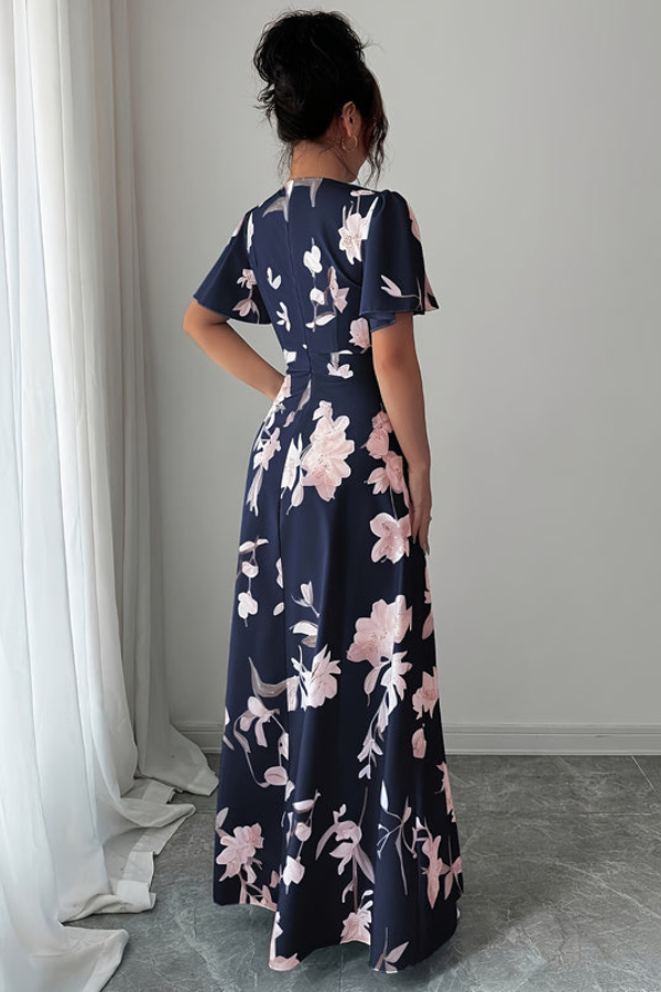 Women's summer floral midi dress, retro pleated style, comfortable and elegant for any occasion.