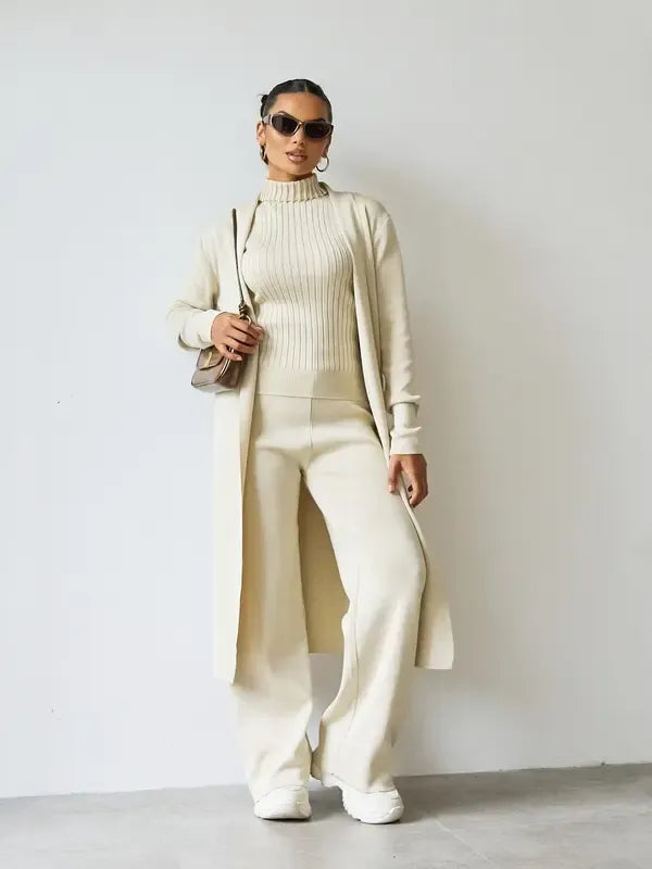 Cozy women's three-piece lounge set in soft, ribbed knit fabric for ultimate comfort and casual chic style
