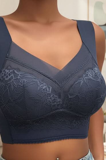 Everyday women's pull-on seamless comfort bra, offering wireless support and smooth silhouette.