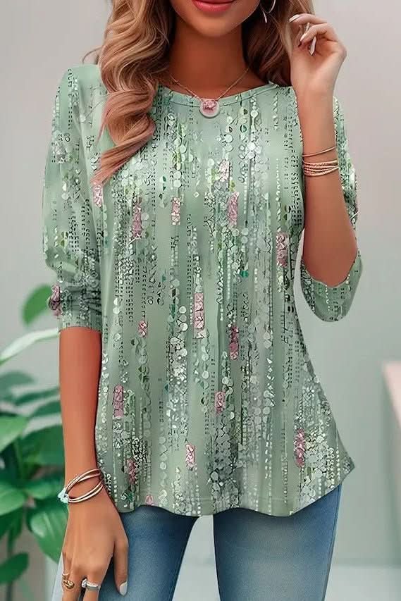 Elegant women's open back sequin top, shimmering in silver, ideal for evening wear, parties, and glamour.