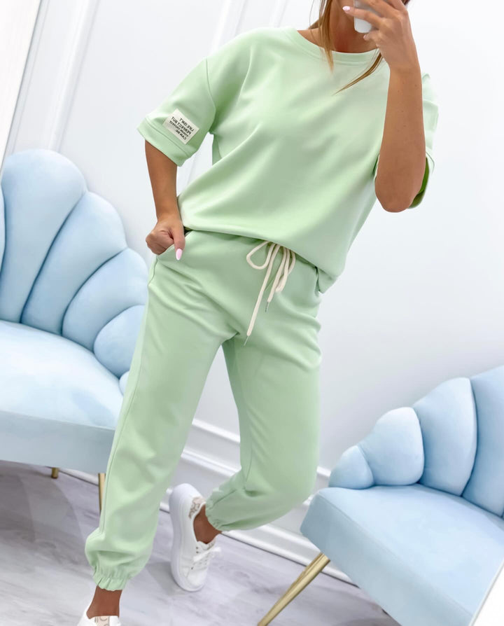 Comfortable women's short sleeve set with a relaxed fit. Great for casual wear, loungewear, and summer outfits.