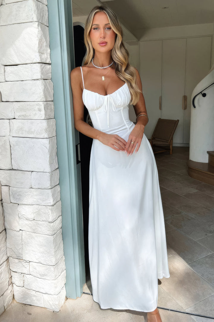 Elegant A-line maxi dress for women, sleeveless, perfect for summer parties.