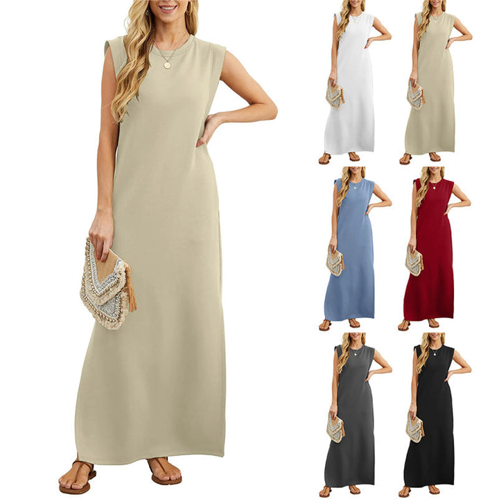 Stylish women's sleeveless maxi dress. Perfect for casual wear, offering a comfortable and flowy fit for summer.