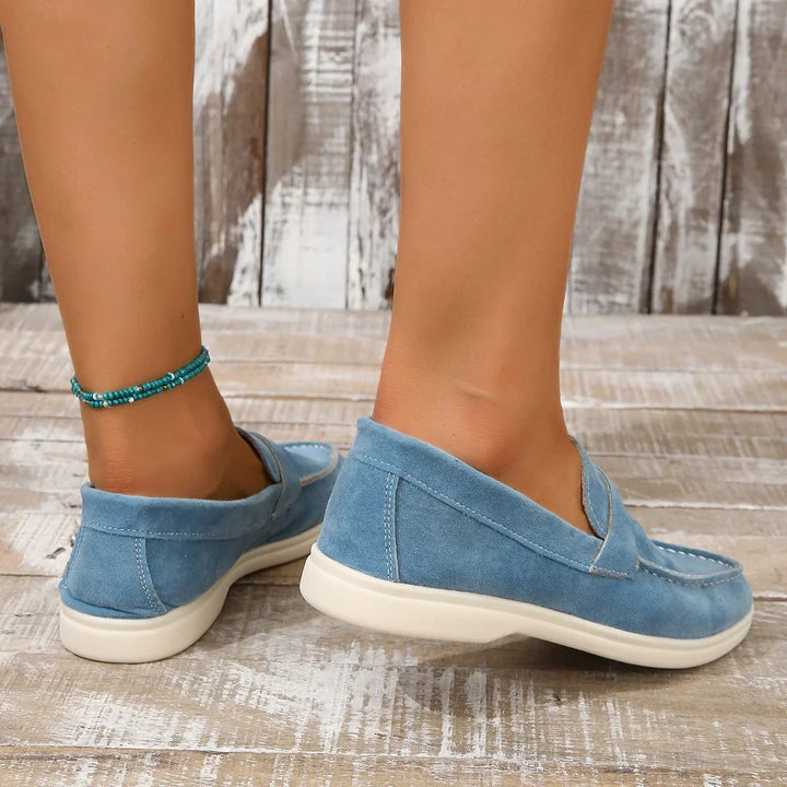 Smart women's casual loafers, with cushioned footbeds for superior all-day comfort and style.