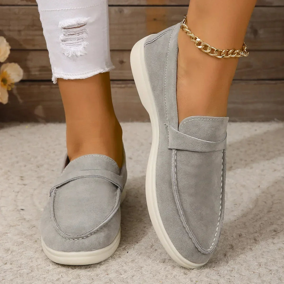 Comfortable women's loafers with soft cushioning, perfect for versatile office and casual footwear.