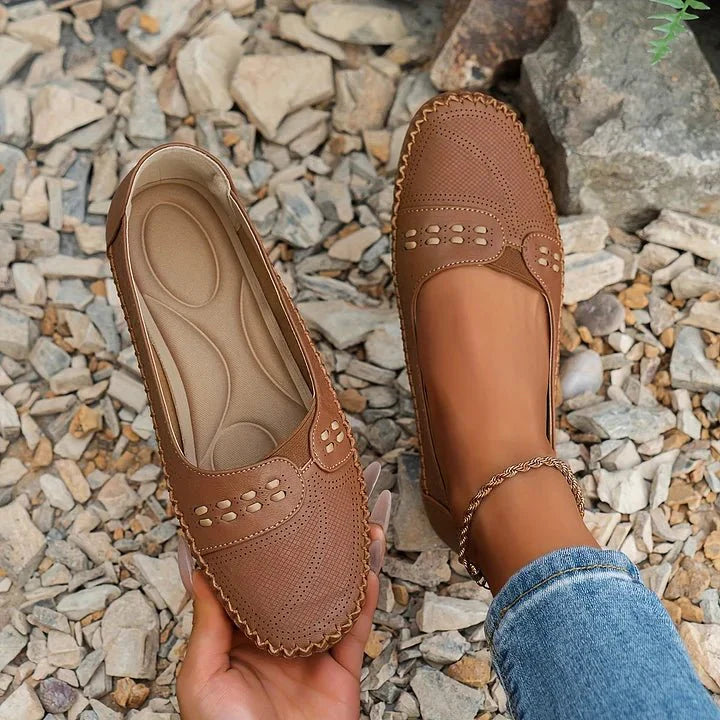 Women's everyday slip-on loafers, versatile comfort flats for casual style.