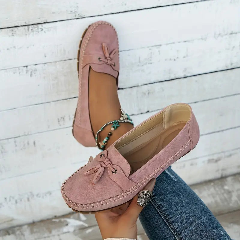 Stylish casual loafers for women, perfect for everyday wear and walking.