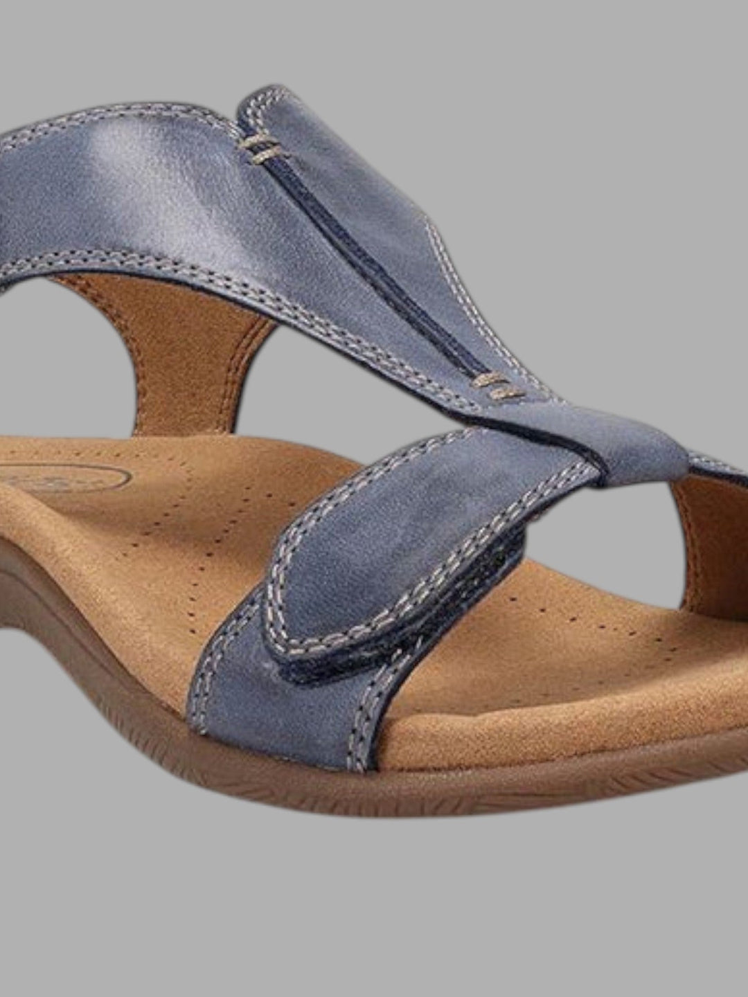Solea women's comfortable casual flat sandals for everyday summer wear, offering an open-toe design.