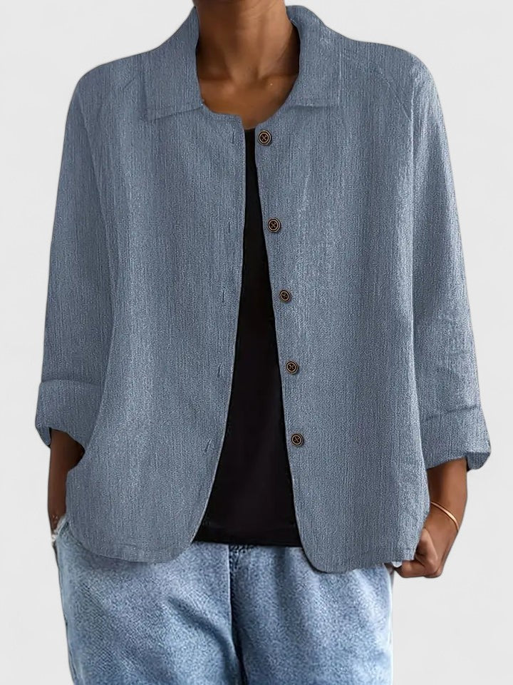 Comfortable women's loose-fit top, perfect for casual wear & stylish everyday fashion.
