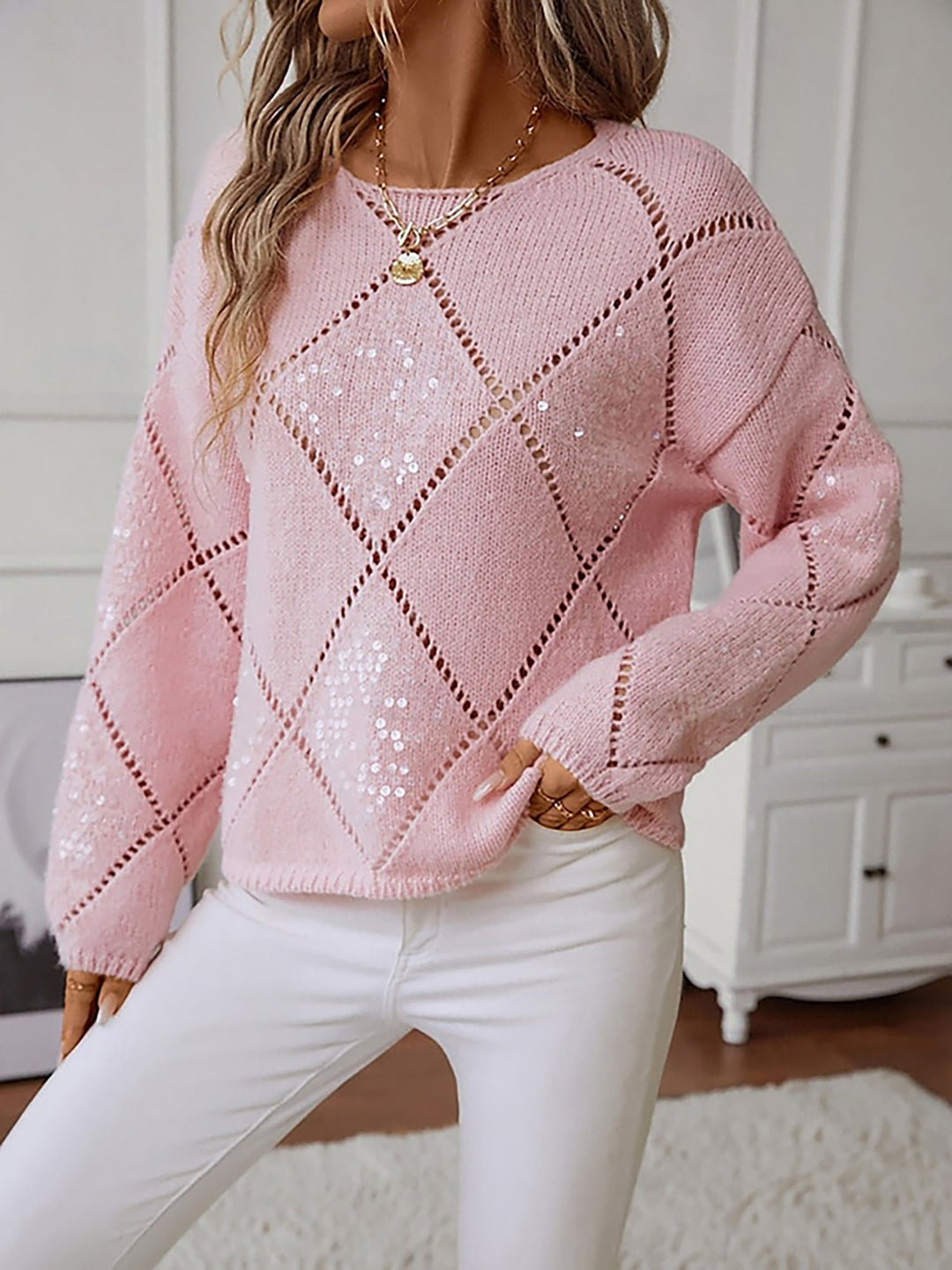 Versatile women's sequin sweater, a sparkling diamond pattern crew neck for chic comfort.