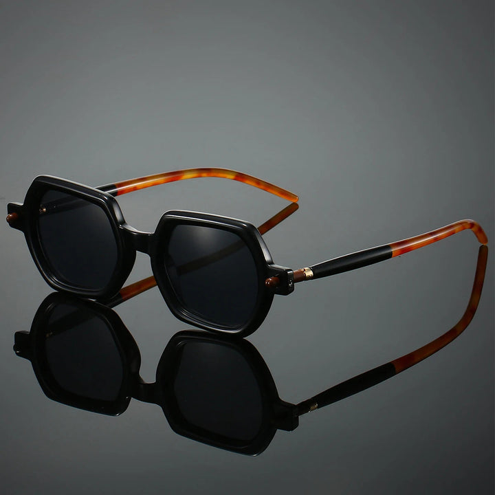 Women's square frame sunglasses with UV protection, black, for a stylish summer look