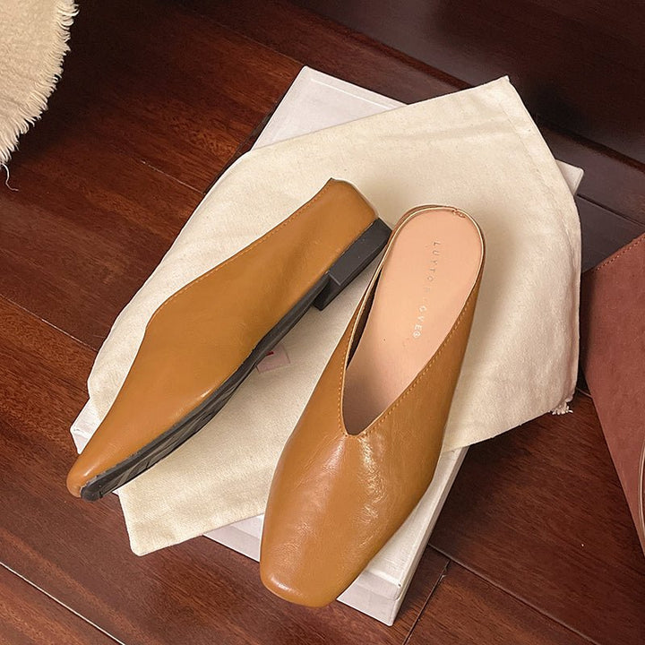 Chic women's square toe slip-on flats, ideal for versatile spring and summer styling.