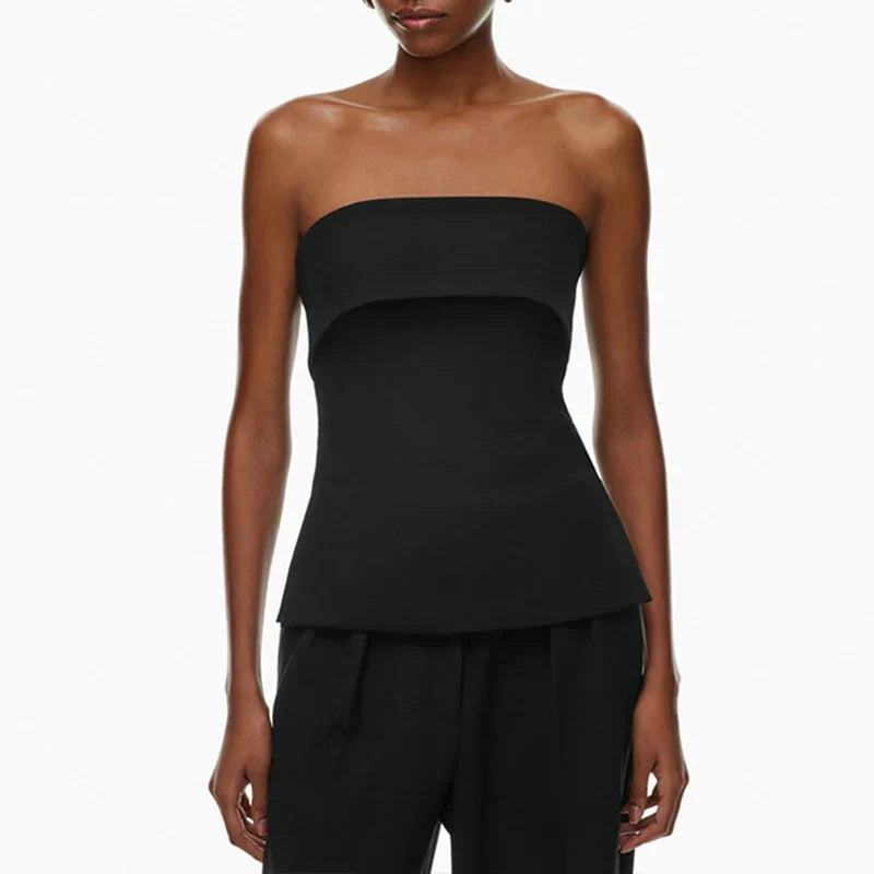 Versatile women's tube crop top, ideal for casual wear or stylish beachwear during summer.