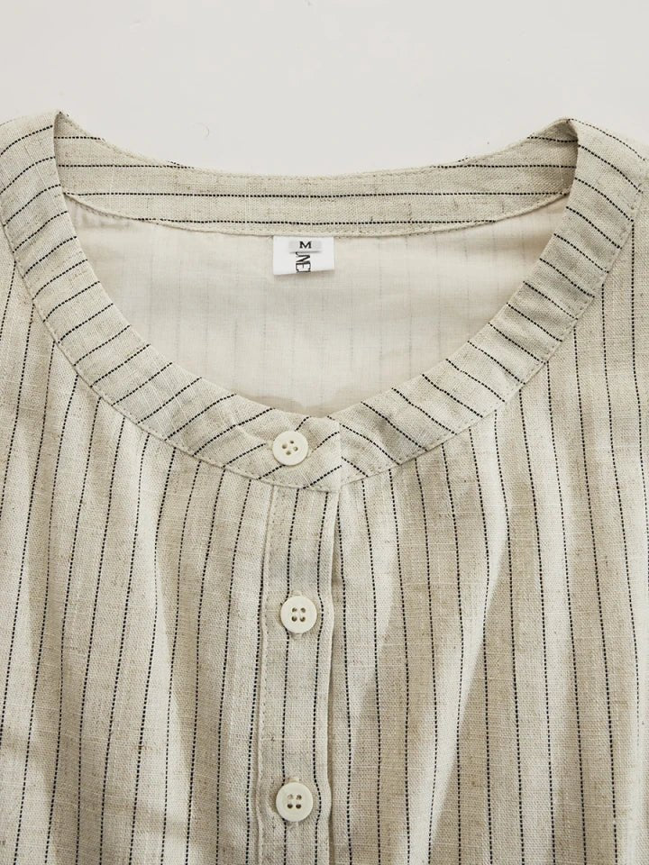 Casual summer striped maxi dress, women's V-neck, puff sleeves, side split. Flowy beachwear.