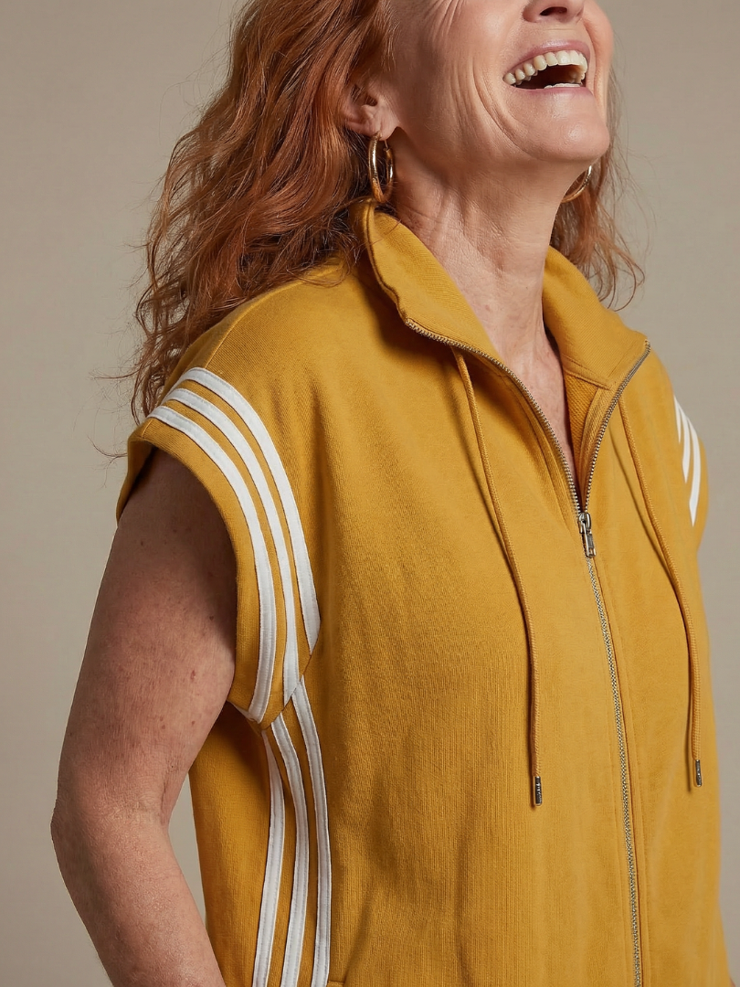 Women's casual striped jumpsuit, zip front detail, perfect for everyday style.