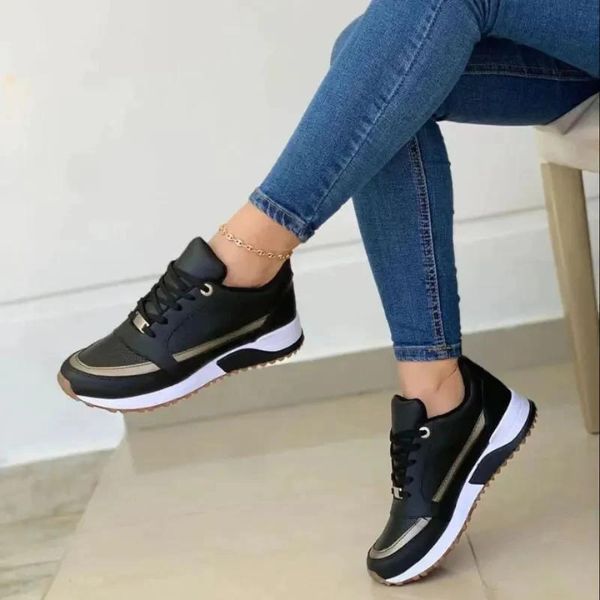 Modern women's chunky sole athletic shoes, offering a blend of sporty style, comfort, and versatile casual wear.