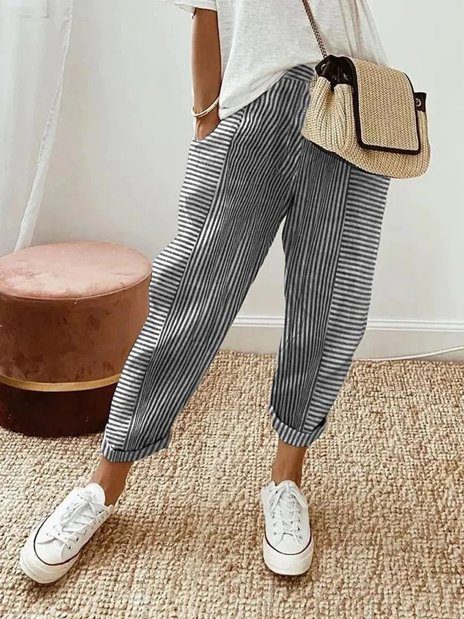 Versatile women's striped straight-leg cropped pants, a stylish addition for spring & summer fashion.