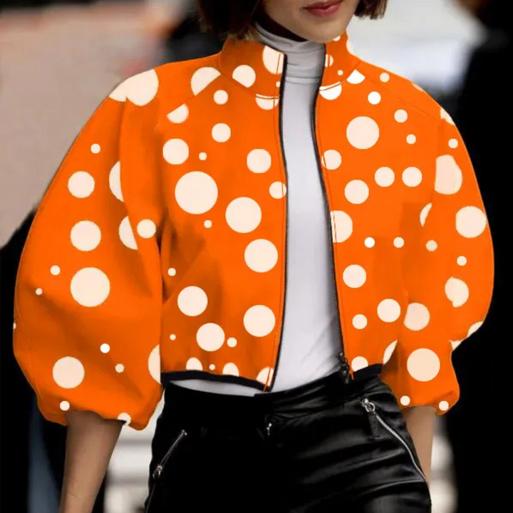 Women's stylish short coat, a modern versatile jacket perfect for spring & fall fashion.