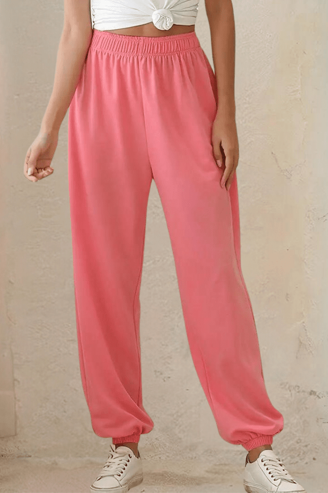 Everyday women's high-rise joggers, elastic waist for a comfortable and easy casual style.