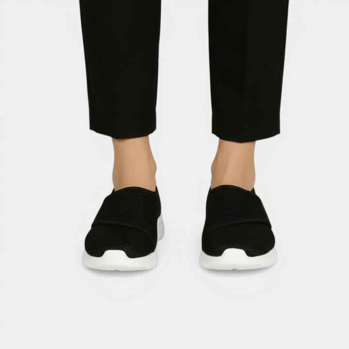 Women's ultra lightweight sneakers featuring advanced orthopedic foot support for ultimate walking comfort.