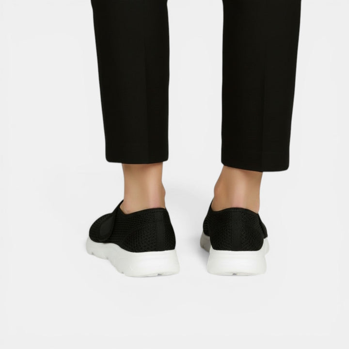 Everyday women's slip-on orthopedic walking sneakers, breathable, lightweight, and incredibly comfortable.