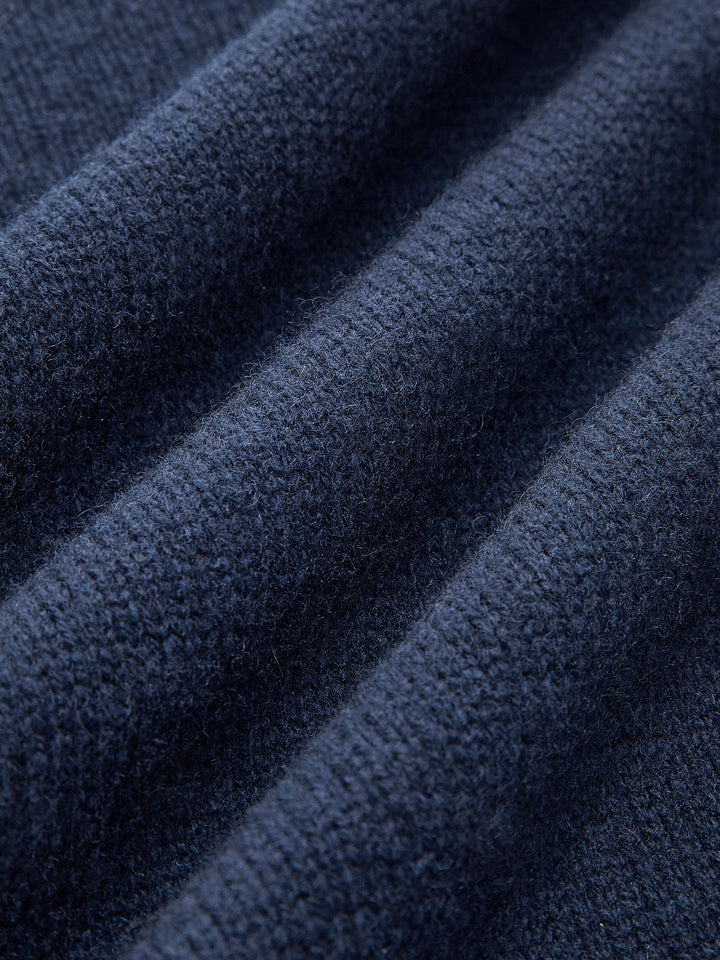 Women's all-season 2-in-1 lapel sweater with a sophisticated layered look, perfect versatile clothing.