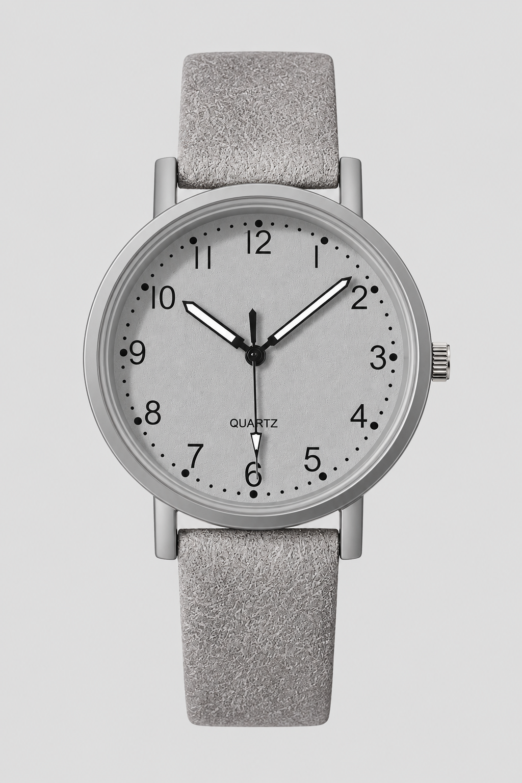 Timeless women's analog watch combining vintage elegance with a comfortable leather strap for daily fashion.