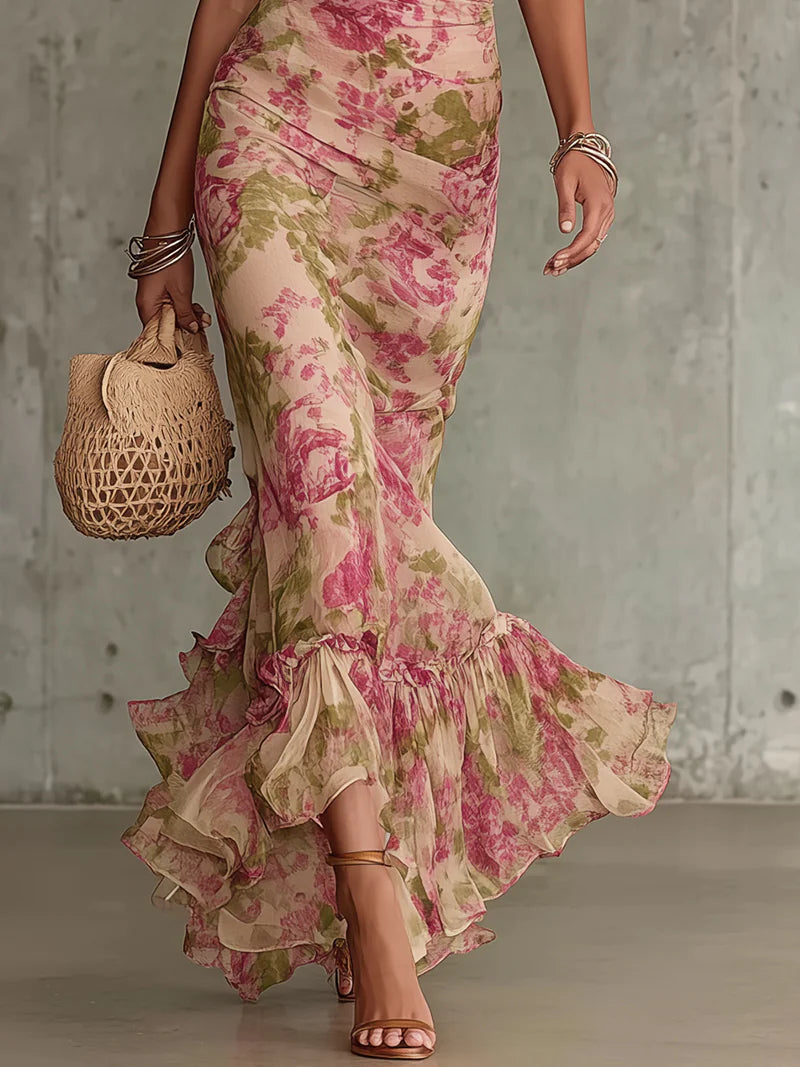 Romantic women's long dress with vibrant rose print & stylish puff sleeves, offering a beautiful vintage summer look.
