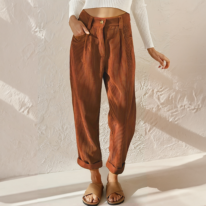 Comfortable women's relaxed fit trousers with an elastic waist, ideal for everyday casual wear.