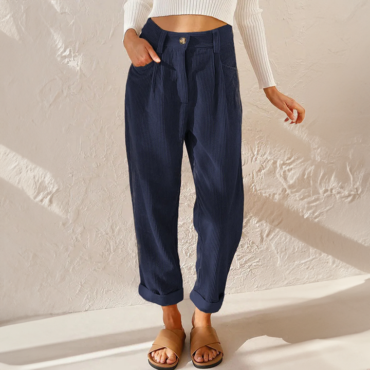 Versatile women's relaxed fit bottoms, vintage style & comfortable for everyday fashion or casual outings.