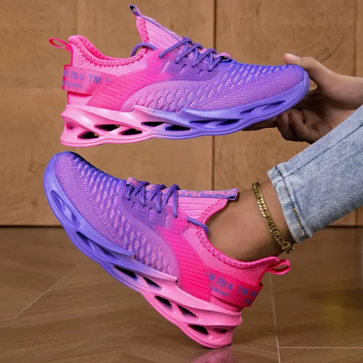 Supportive women's everyday sneakers, featuring flexible design for comfortable all-day walking.