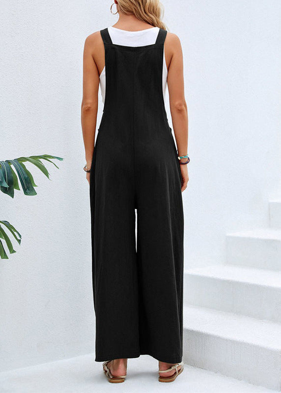 Stylish women's wide leg jumpsuit featuring thin adjustable straps & practical side pockets. Perfect casual summer wear.