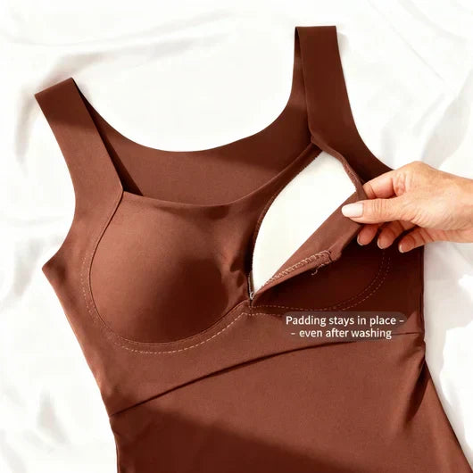Comfortable sleeveless built-in bra tank top for women, perfect for everyday wear and effortless layering.