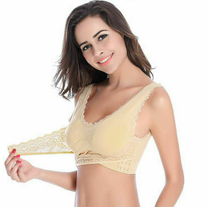 Smooth wireless comfort bra with convenient side closure, ideal for women.