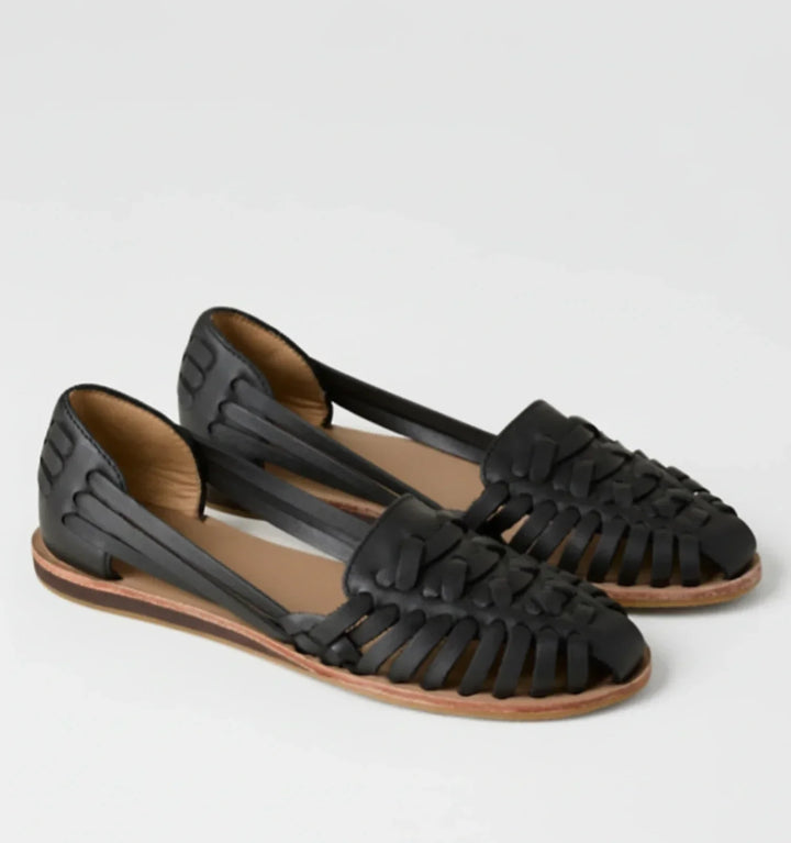 Women's woven slip-on orthopedic mules, offering comfort and support for casual summer wear.